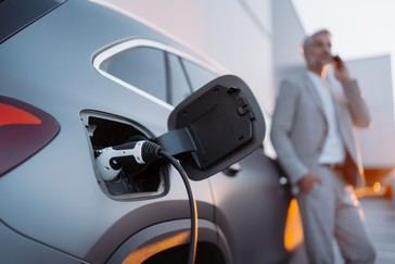 Las ventas de vehículos electrificados crecen un 20,1% en mayo con 28.302 unidades